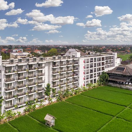 D'Primahotel Petitenget Seminyak 2 Exterior photo