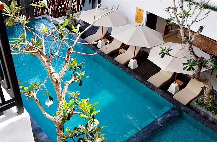 D'Primahotel Petitenget Seminyak 2 Exterior photo