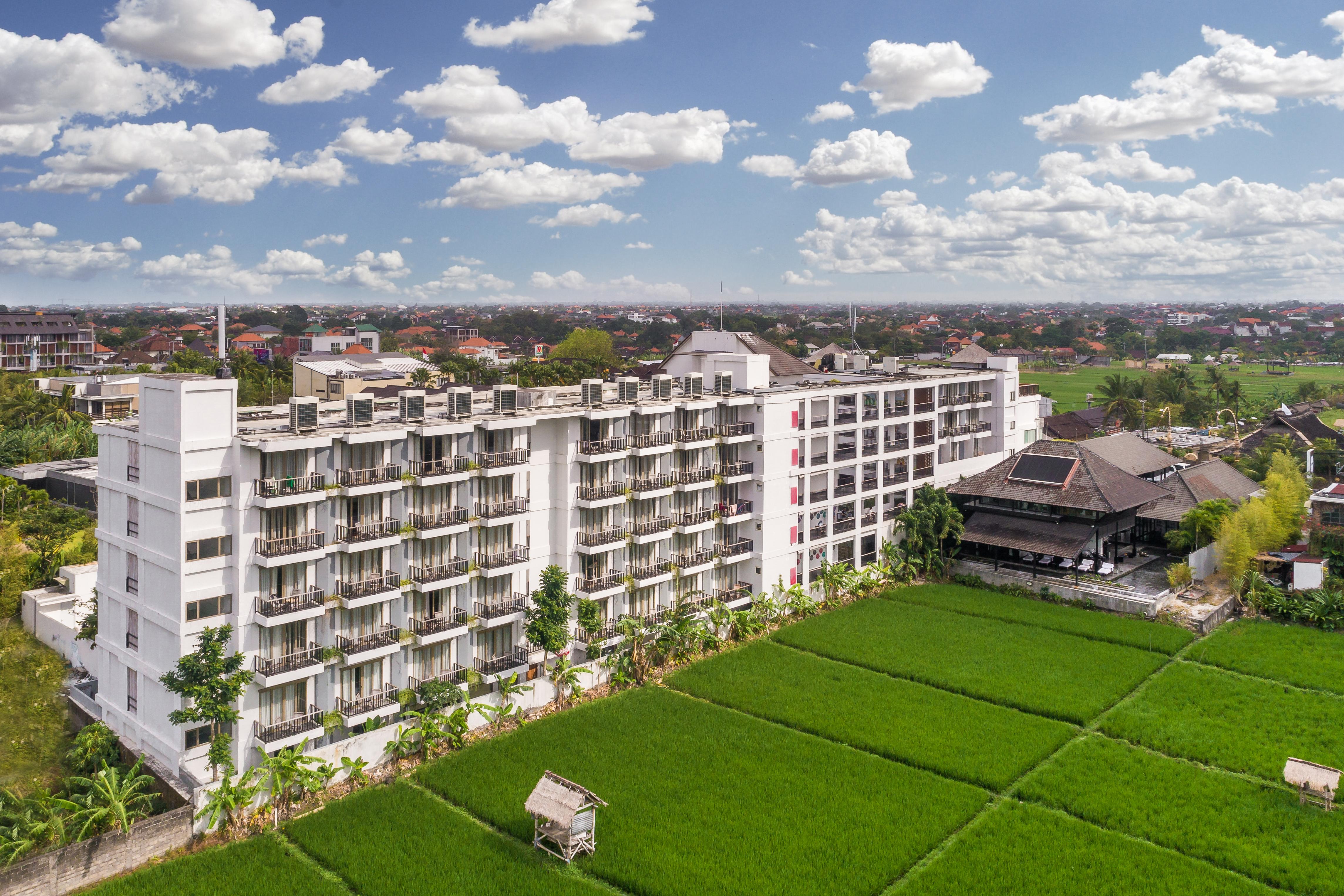 D'Primahotel Petitenget Seminyak 2 Exterior photo