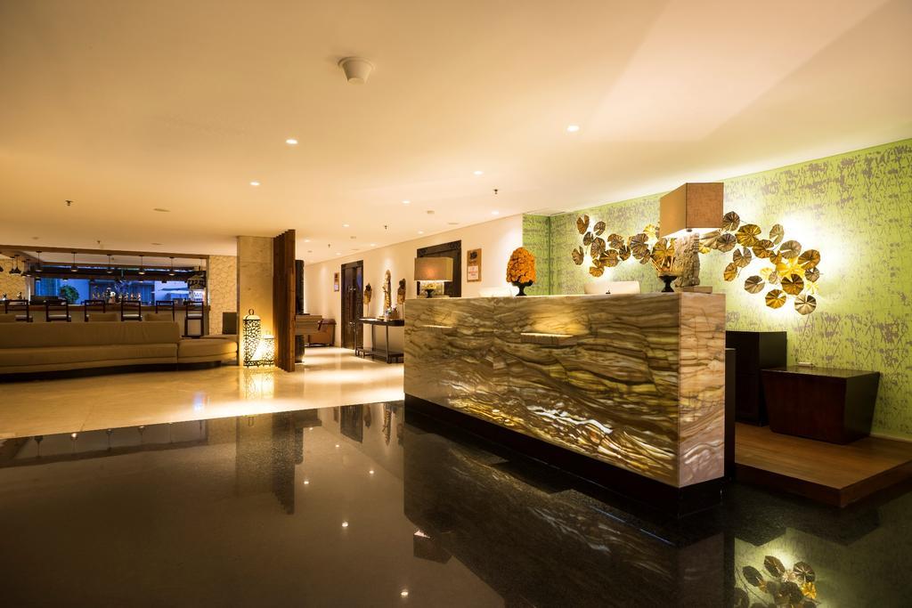 D'Primahotel Petitenget Seminyak 2 Exterior photo